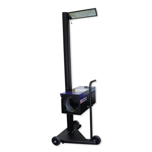 APARAT ZA NASTAVITEV LUČI Z LASERJEM